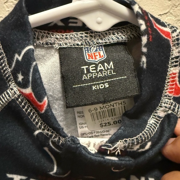 NFL Texans Baby One Piece Footie - Navy and Red Size 6-9 Months - Picture 2 of 4